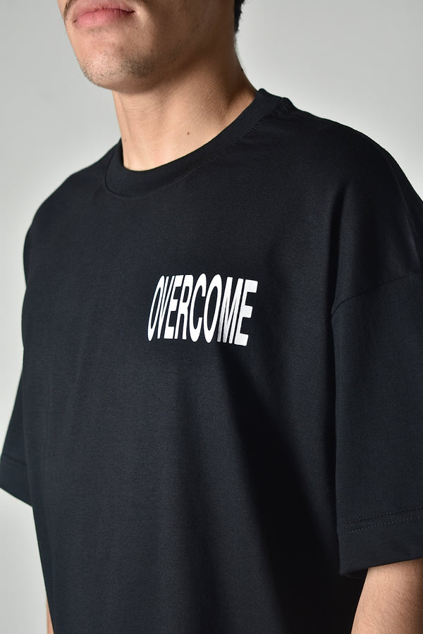 Camiseta Overcome Show Merch Preta