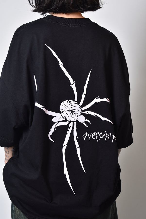 Camiseta Overcome Oversized Spider Preta