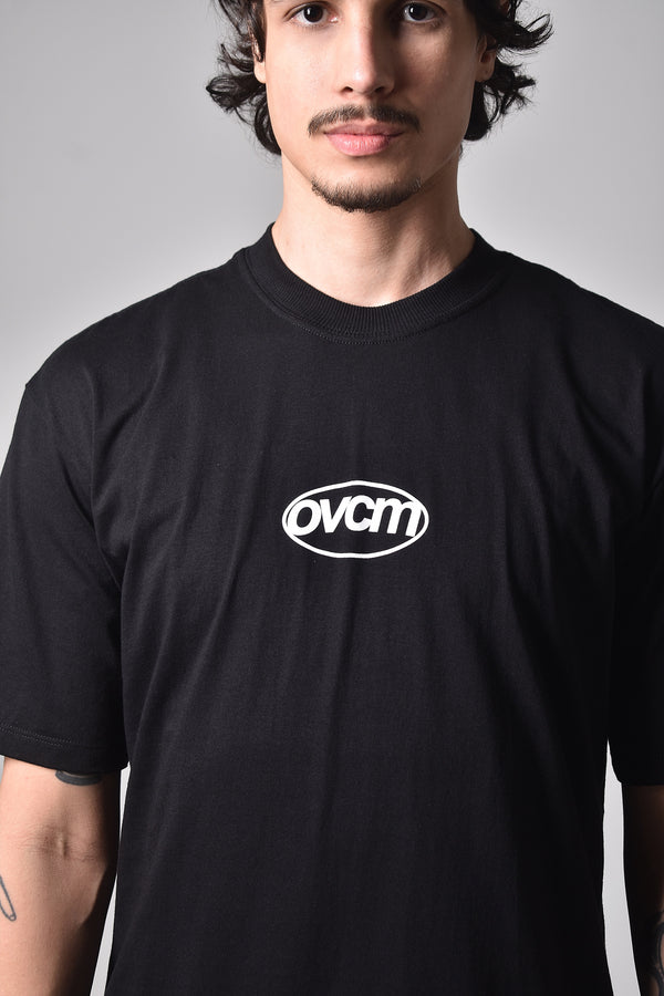 Camiseta Overcome Oversized Essencial Vibes Preta