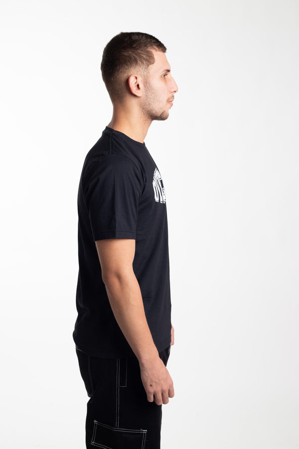 Camiseta Overcome College Preto/Branco