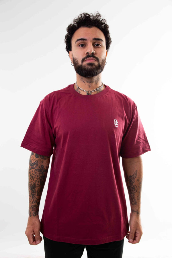 Camiseta Overcome OC Logo Bordô-001