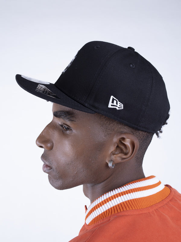 Boné Snapback Overcome X New Era Preto