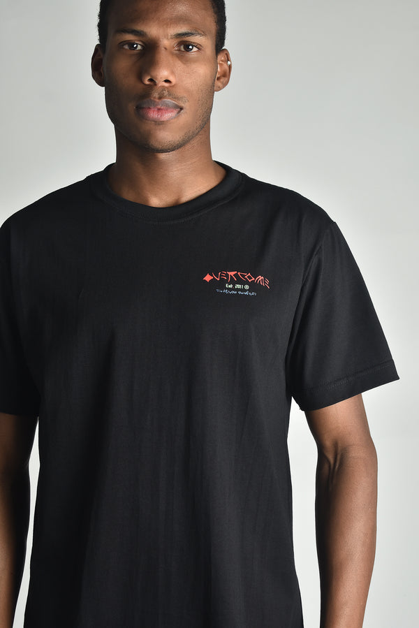 Camiseta Overcome Gaijin Preto