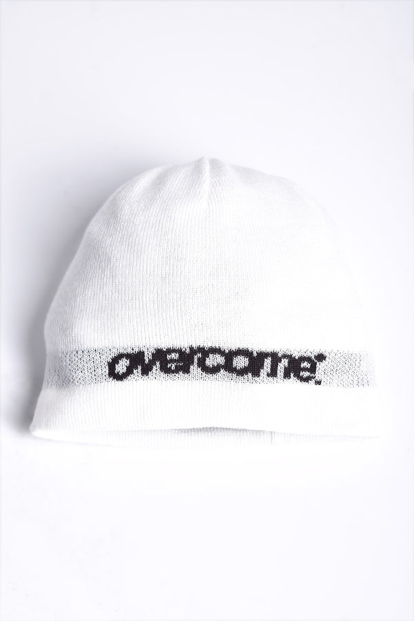 Gorro Overcome Essential Core Off White