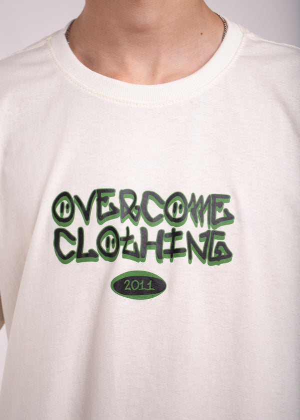 Camiseta Overcome Street Logo Off White