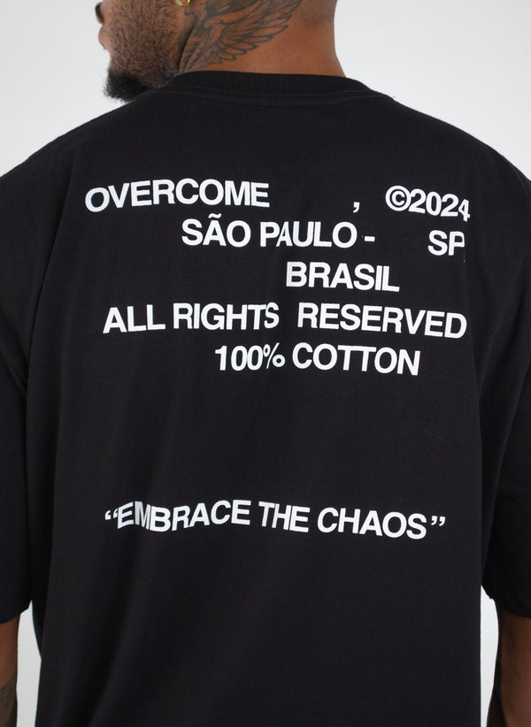 Camiseta Overcome Embrace Preto