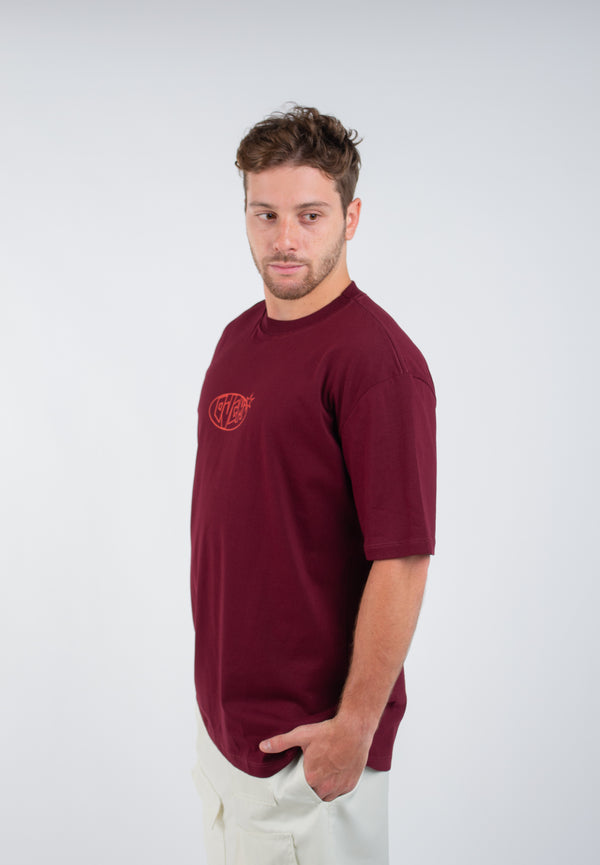 Camiseta Overcome Star Bound Bordô