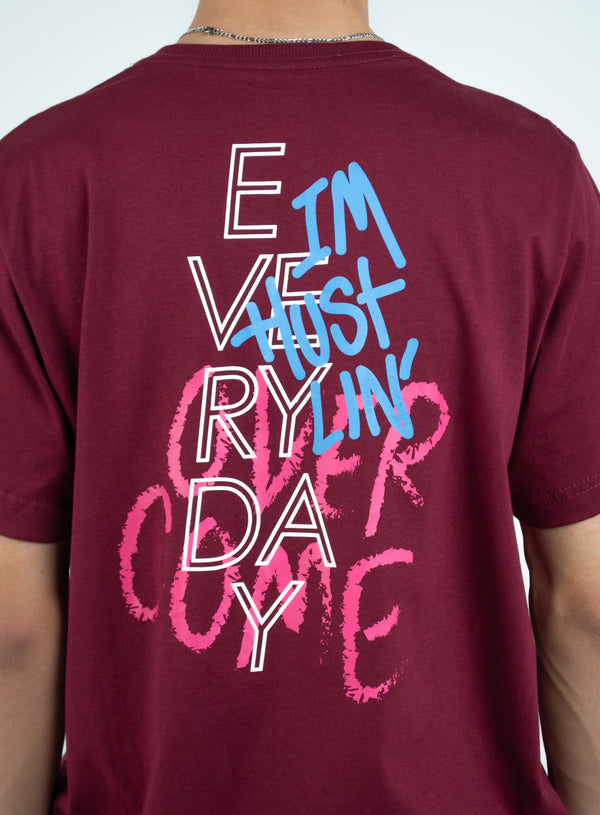 Camiseta Overcome Hustlin Bordô