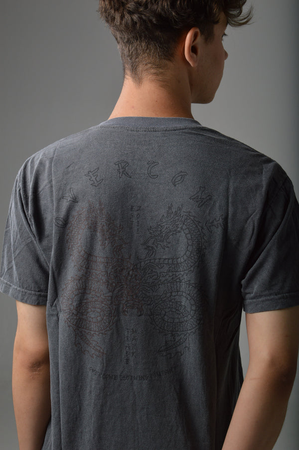 Camiseta Overcome Oriental Dragon Estonada