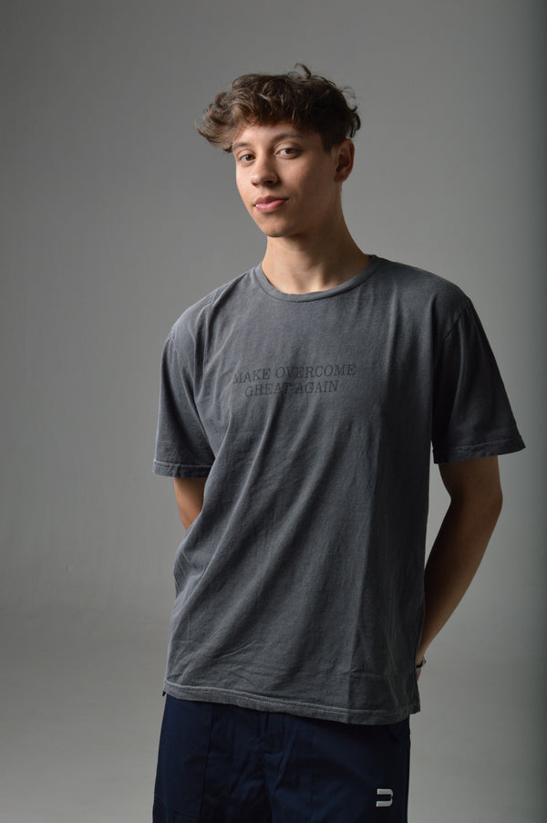 Camiseta Overcome Make Great Again Estonada