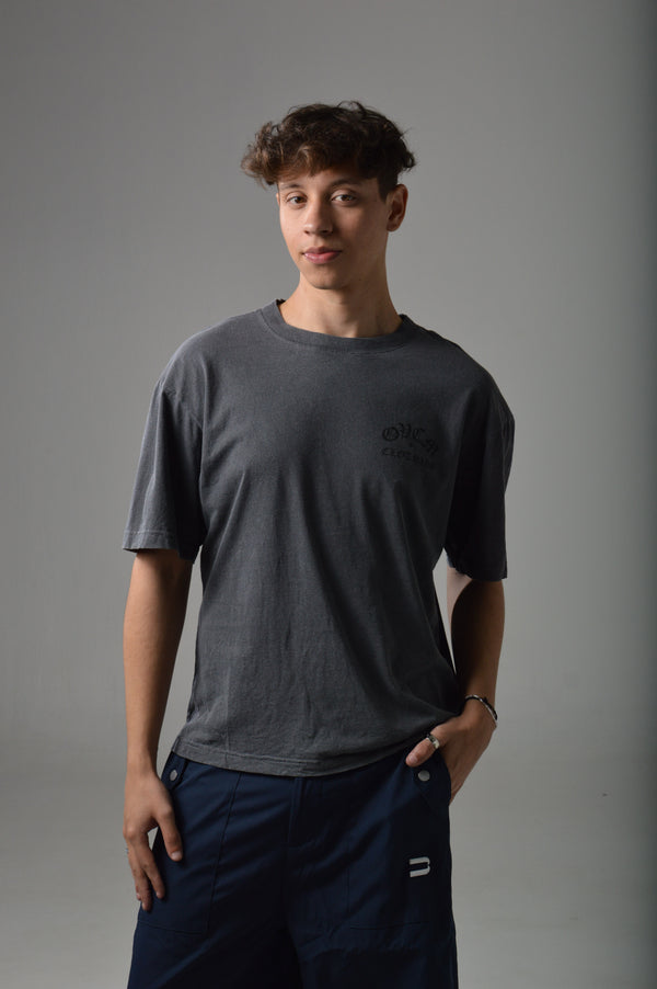Camiseta Overcome Pocket Old Letters III Estonada