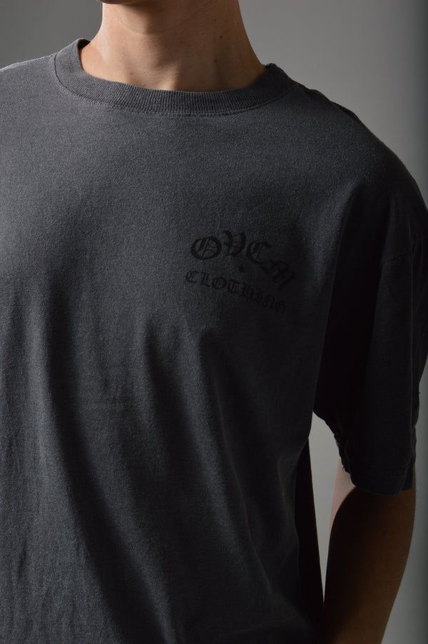 Camiseta Overcome Pocket Old Letters III Estonada