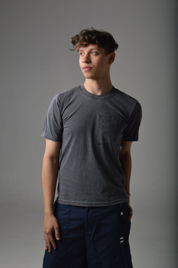 Camiseta Overcome Pocket Old Letters Logobox Estonada