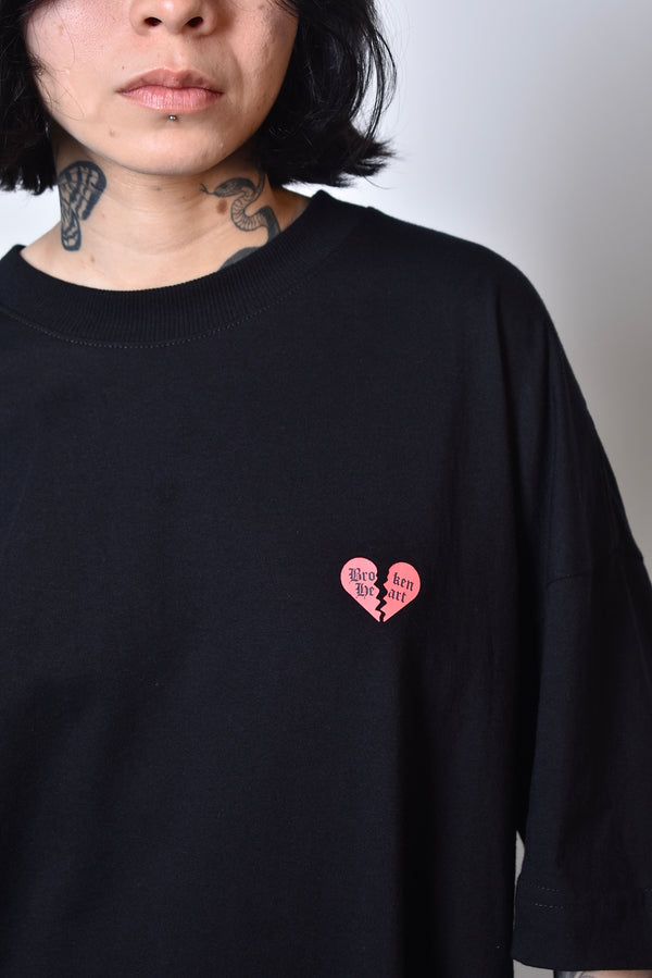 Camiseta Overcome Oversized Broken Heart 2.0 Preta