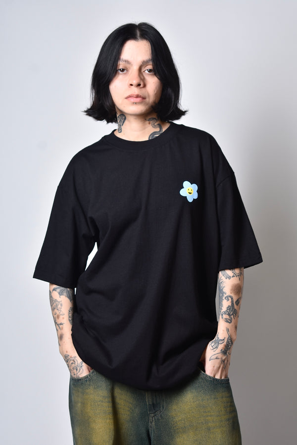 Camiseta Overcome Oversized Peace Preta