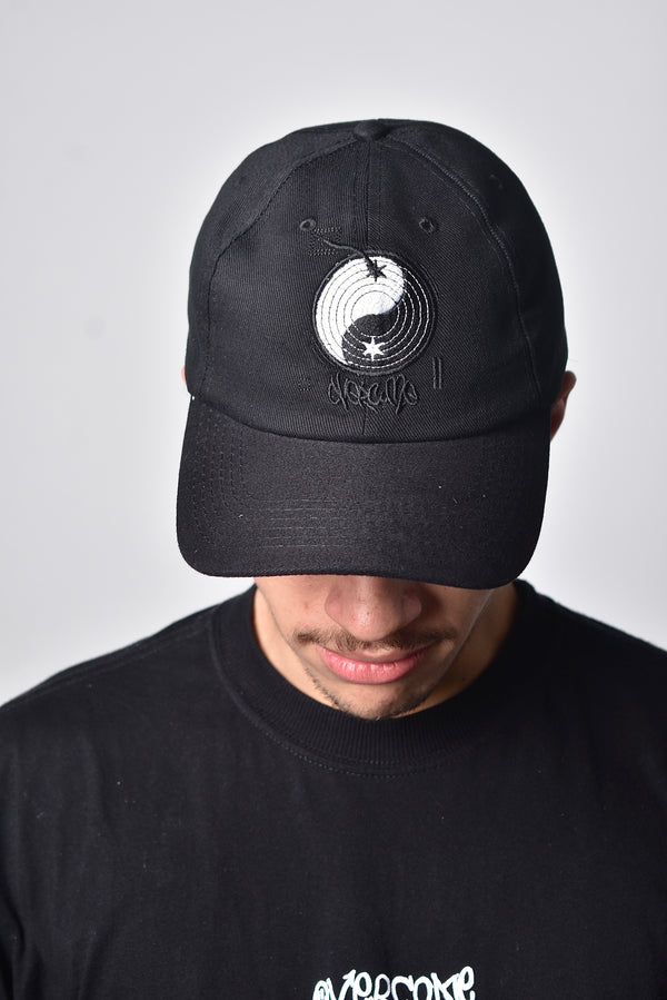 Boné Dad Hat Overcome Yin Yang Vinil Preto