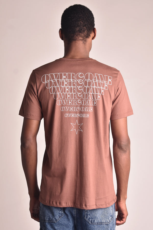 Camiseta Overcome Repetitions Marrom