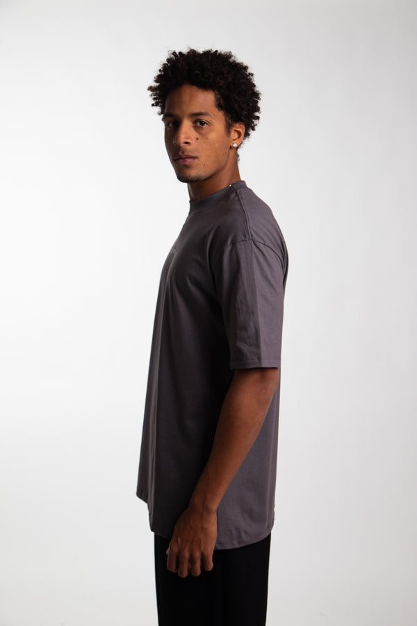 Camiseta Overcome Encore Cinza Chumbo-001