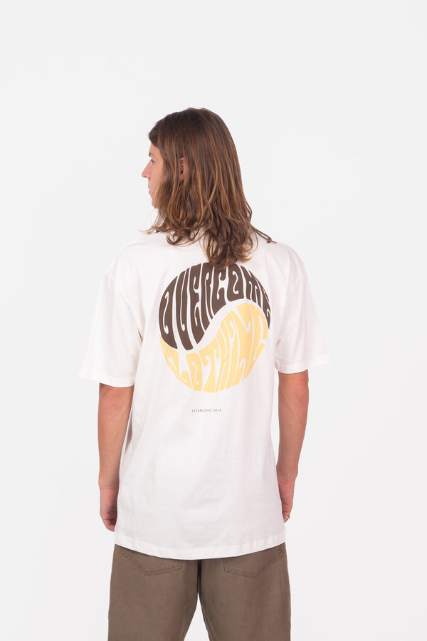Camiseta Overcome Yin Yang Astral Off White
