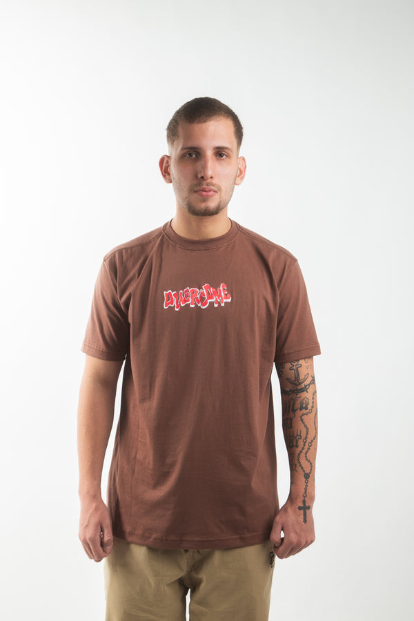 Camiseta Overcome Manifesto Marrom