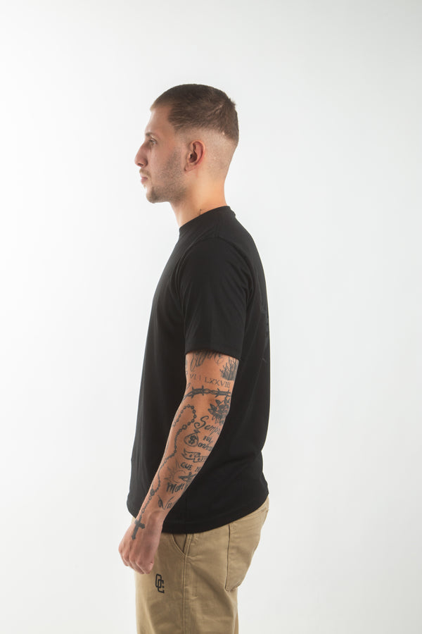 Camiseta Overcome Spider Preta