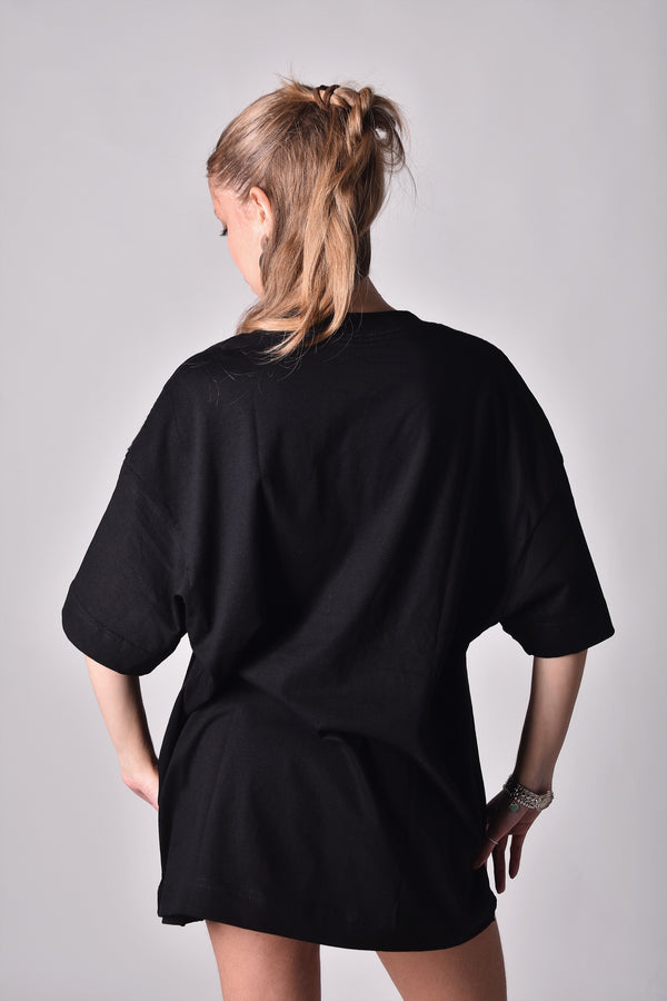 Camiseta Overcome Gothic Preta