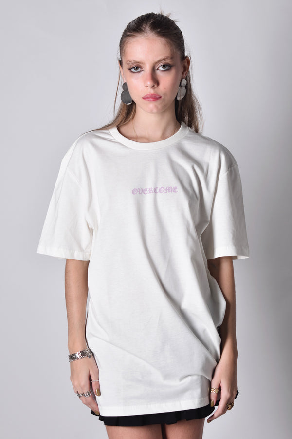 Camiseta Overcome Gothic Off White