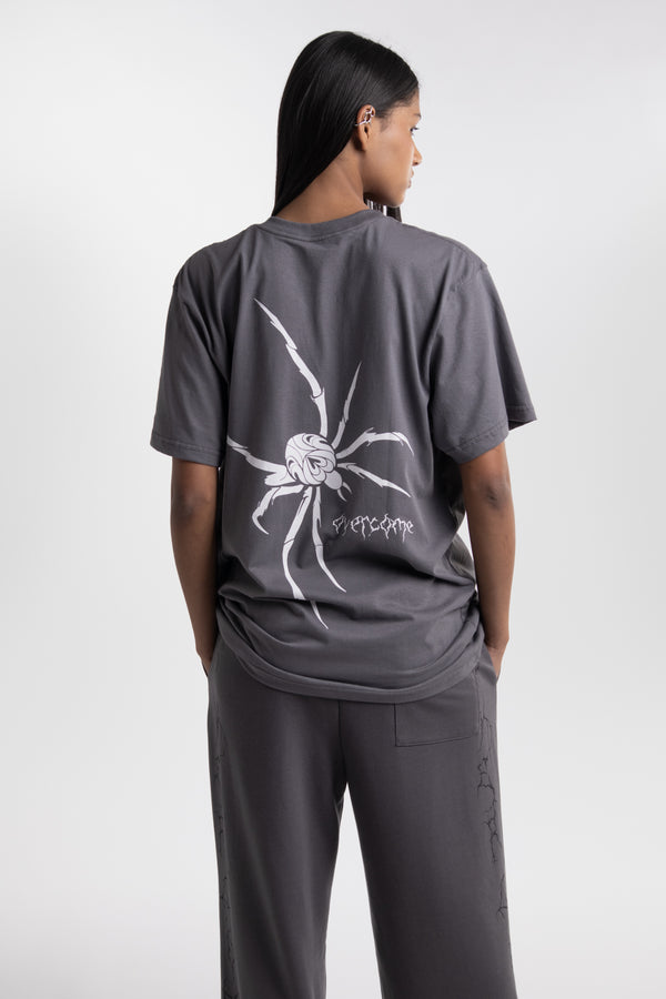 Camiseta Overcome Spider Grafite