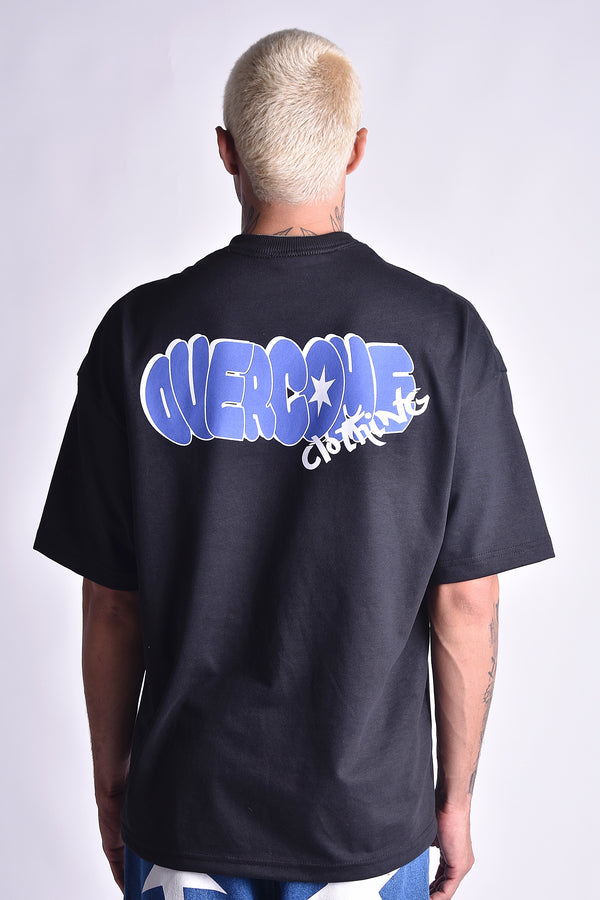 Camiseta Overcome Oversized Puffy Letters Preto