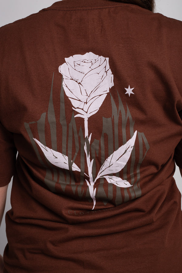 Camiseta Overcome Gothic Rose Marrom