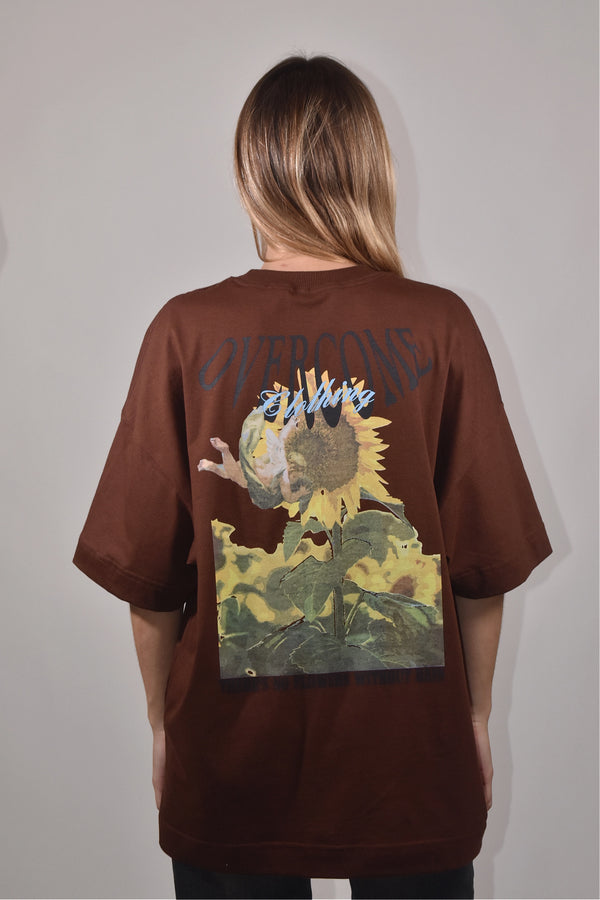 Camiseta Overcome Oversized Sunflower Marrom