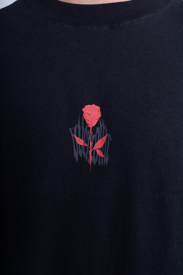 Camiseta Overcome Juvenil Gothic Rose Preta