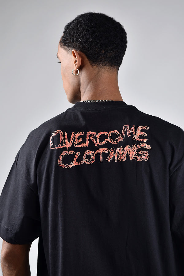 Camiseta Oversized Overcome Sketch Preta