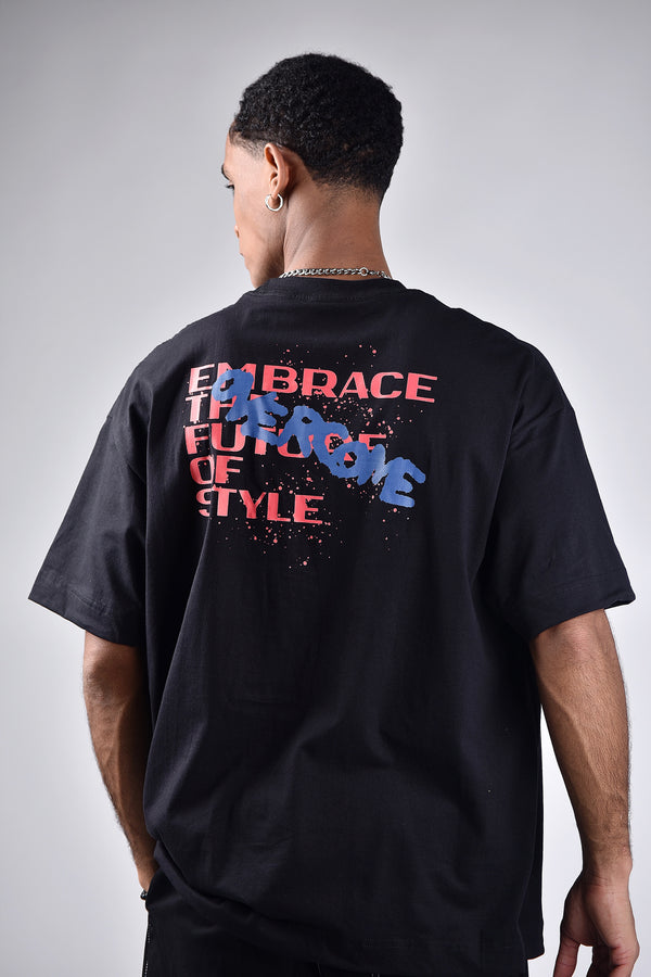Camiseta Oversized Overcome Embrace The Future Preta