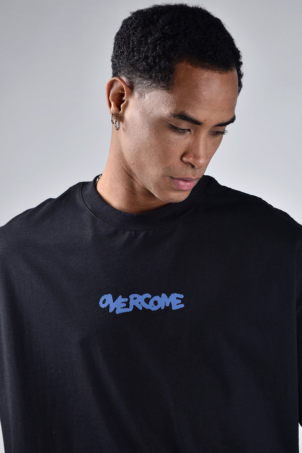 Camiseta Oversized Overcome Embrace The Future Preta