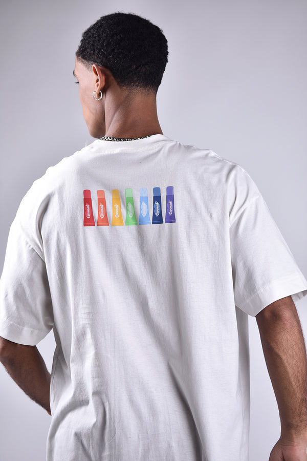 Camiseta Oversized Overcome Carmed Rainbow Off White
