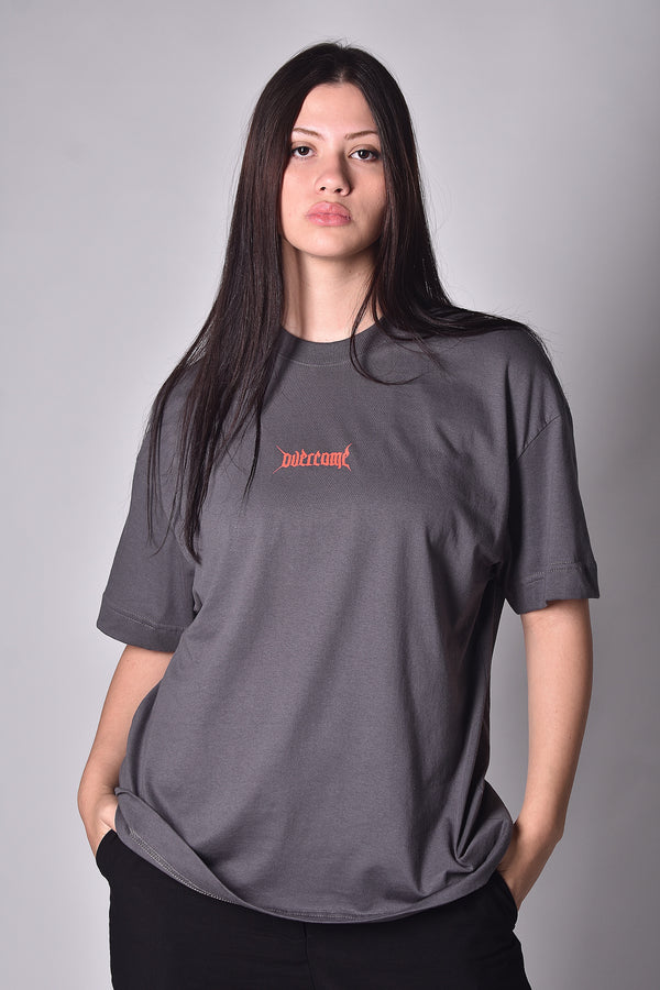 Camiseta Overcome Oversized World Tour Cinza Chumbo