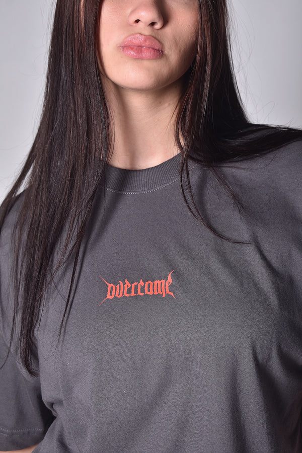 Camiseta Overcome Oversized World Tour Cinza Chumbo