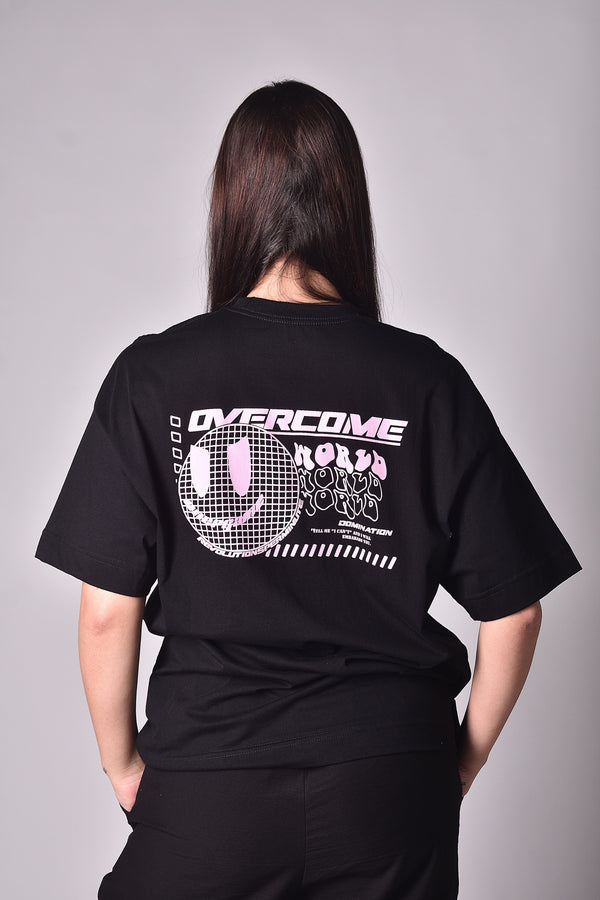 Camiseta Overcome Oversized Domination Smile Preta