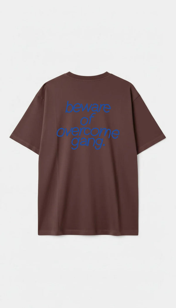 Camiseta Oversized Overcome Gang Marrom-001