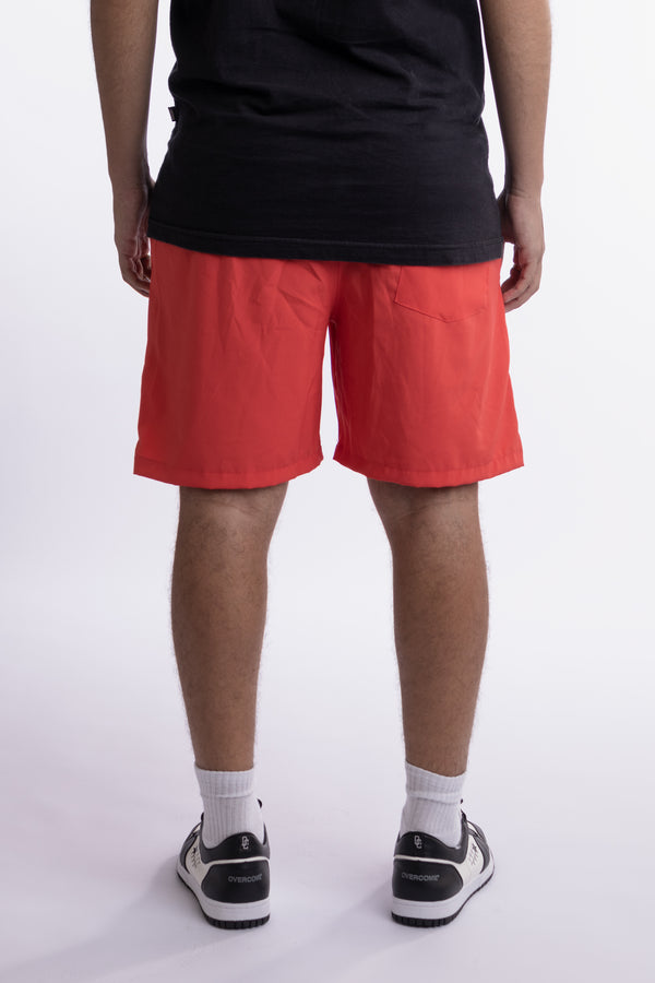 Shorts Overcome Essentials Vermelho