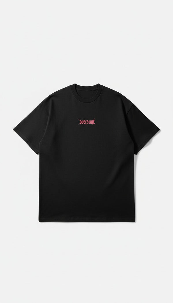 Camiseta Oversized Overcome Mini Famous Preta/Rosa Fluor-001