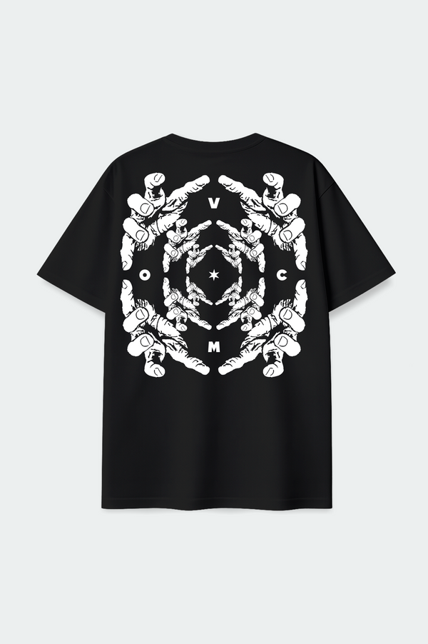 Camiseta Overcome Oversized Hands Preta-001