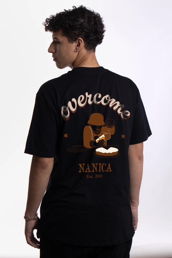 Camiseta Overcome X Nanica Sprinkle Preto