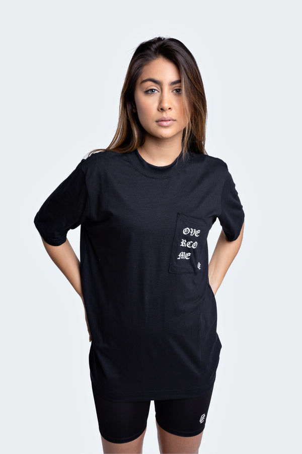 Camiseta Overcome Pocket Old Letters Logobox Preta