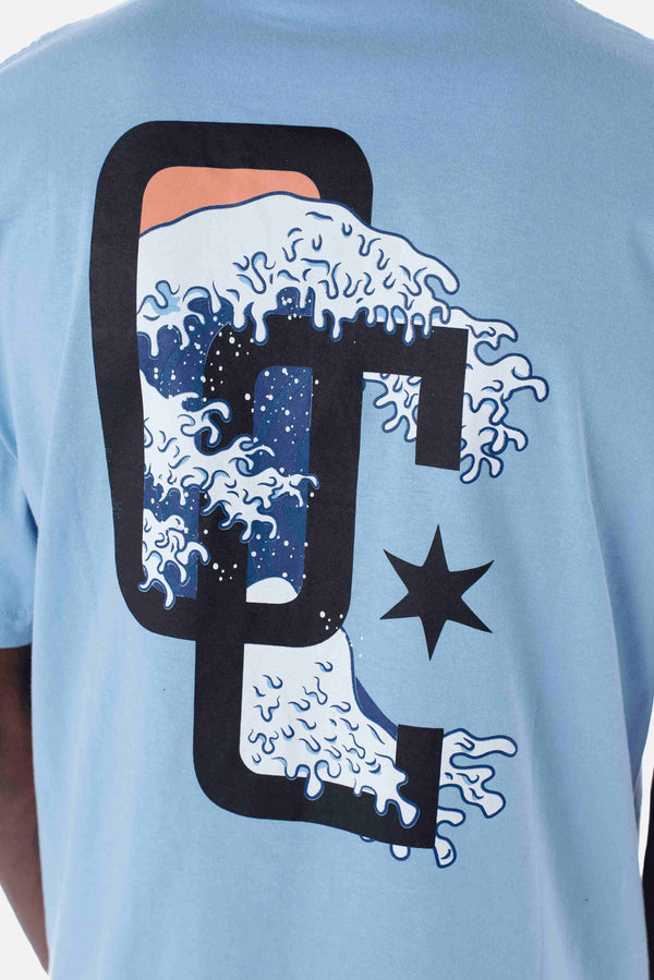 Camiseta Overcome "The Great Wave" Azul Bebê