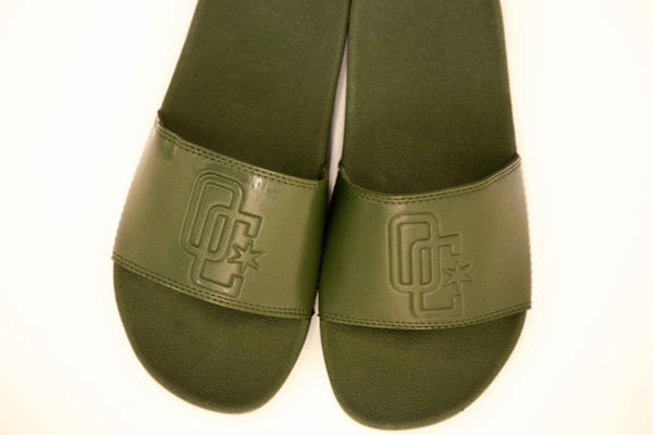 Chinelo Overcome Logo Verde Militar