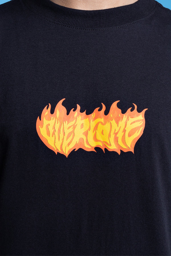 Camiseta Overcome A Lot Of Fire Preta