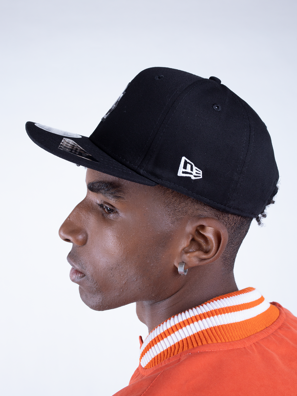 Boné Snapback Overcome X New Era Preto