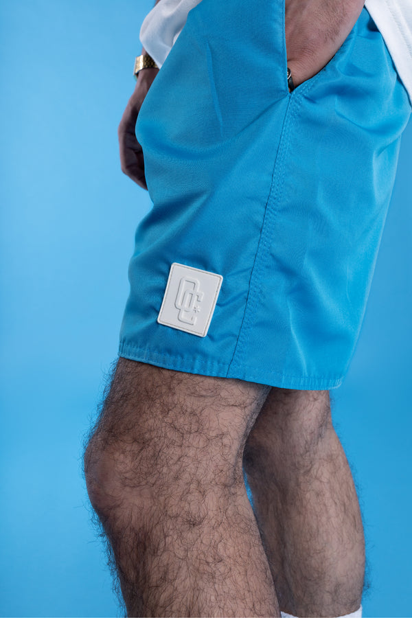 Shorts Overcome Basic Masculino Azul Claro/Branco